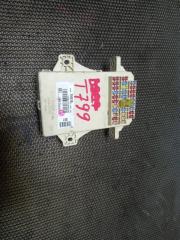 Фото запчасти блок предохранителей Hyundai I30 2009 контрактная запчасть Запчасть блок предохранителей Hyundai I30 2009