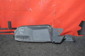 Запчасть накладка крыла TOYOTA AURIS 2008