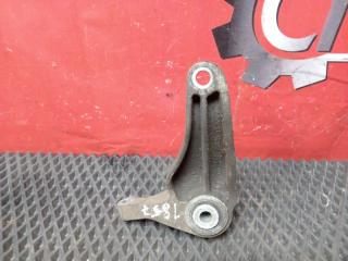 Фото запчасти кронштейн FORD FOCUS 2007 контрактная запчасть Запчасть кронштейн FORD FOCUS 2007