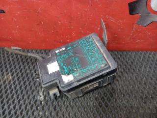 Фото запчасти блок предохранителей HONDA Partner 1999 Б/У запчасть Запчасть блок предохранителей HONDA Partner 1999