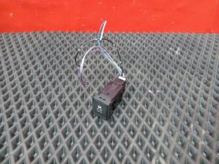 Кнопка антипробуксовочной системы NISSAN JUKE 2011 F15 HR16DE 25145-1KA0A контрактная