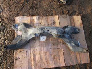 Фото запчасти балка подмоторная подрамник Nissan Maxima 1995 Б/У запчасть Запчасть балка подмоторная подрамник Nissan Maxima 1995