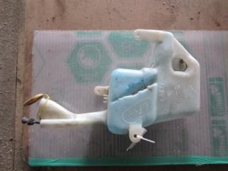 Бачок стеклоомывателя Ford Escort 1991