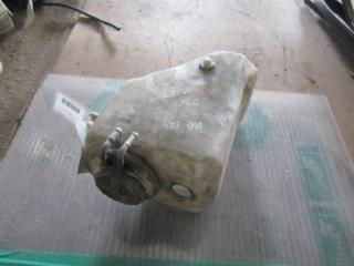 Бачок стеклоомывателя Mercedes-Benz E-Class 1994