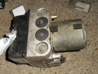 Запчасть блок abs (насос) Audi A6 1995
