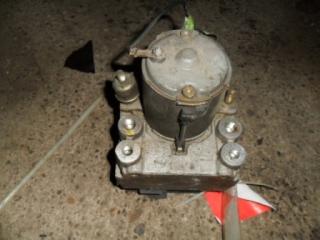 Фото запчасти блок abs (насос) Honda Accord 1996 Б/У запчасть Запчасть блок abs (насос) Honda Accord 1996