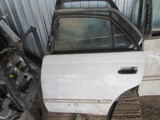 Дверь задняя левая Toyota Carina E 1994