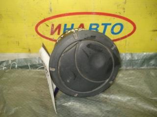 Дефлектор воздушный Renault Sandero 2012