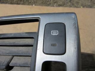 Кнопка обогрева стекла задняя Hyundai Tucson 2006