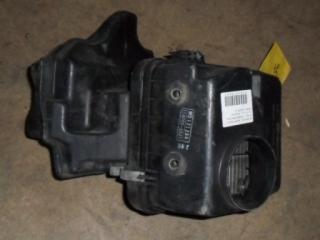 Корпус воздушного фильтра Mitsubishi Space Wagon 1993