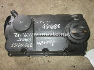 Крышка головки блока (клапанная) Volkswagen Passat 1992