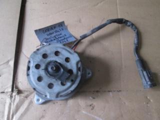 Запчасть моторчик вентилятора охлаждения Citroen C4 2010