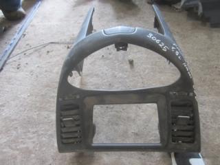 Фото запчасти накладка на торпедо Nissan Primera 2005 Б/У запчасть Запчасть накладка на торпедо Nissan Primera 2005