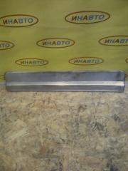 Запчасть накладка на порог левая Mazda 626 1996