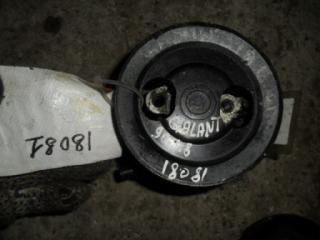 Насос гидроусилителя руля Mitsubishi Galant 1990