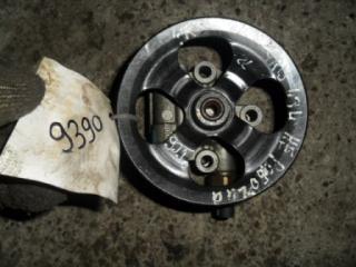 Насос гидроусилителя руля Toyota Yaris 2000