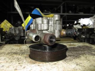 Насос гидроусилителя руля Toyota Avensis 2003