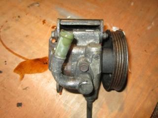 Запчасть насос гидроусилителя руля Chevrolet Aveo 2004