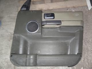 Запчасть обшивка двери передняя правая Land Rover Discovery 2004