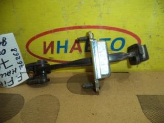 Ограничитель двери правый Ford Fiesta 2007