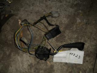 Запчасть переключатель поворотов подрулевой BMW 1988