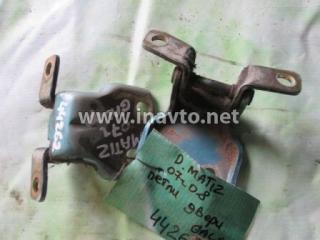 Петля двери правая Daewoo Matiz 2007