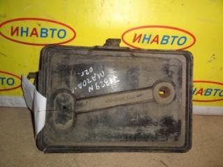Площадка под АКБ Mazda 6 2002