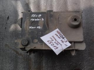 Площадка под АКБ Mazda 3 2008