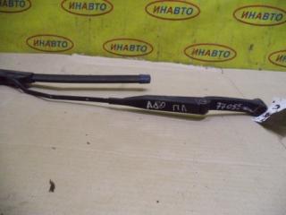 Запчасть поводок стеклоочистителя передний левый Audi 80 1990