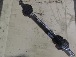 Запчасть полуось (привод) правый Audi 80 1990