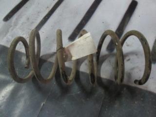 Пружина задняя правая Chevrolet Lacetti 2010 Б/У Пружина задняя правая Chevrolet Lacetti 2010