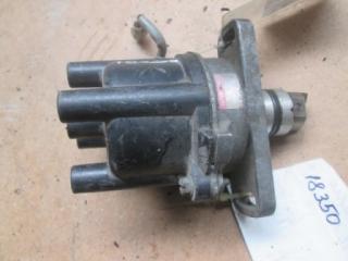 Фото запчасти трамблер распределитель зажигания Suzuki Baleno 1997 Б/У запчасть Запчасть трамблер распределитель зажигания Suzuki Baleno 1997