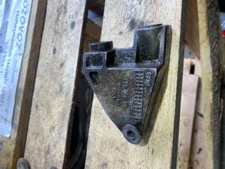 Кронштейн генератора Chevrolet Lacetti