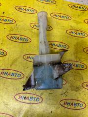 Бачок стеклоомывателя Toyota Vista 1990