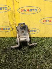 Фото запчасти петля двери передняя левая Mazda Mazda6 2013 Б/У запчасть Запчасть петля двери передняя левая Mazda Mazda6 2013