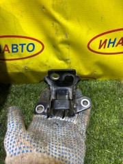 Фото запчасти петля двери задняя левая Mazda Mazda6 2013 Б/У запчасть Запчасть петля двери задняя левая Mazda Mazda6 2013