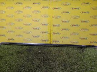 Фото запчасти молдинг двери передний правый Mazda Xedos 9 1996 Б/У запчасть Запчасть молдинг двери передний правый Mazda Xedos 9 1996