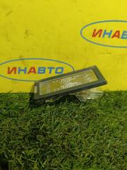 Фото запчасти фонарь подсветки номера Renault Kaptur 2019 Б/У запчасть Запчасть фонарь подсветки номера Renault Kaptur 2019