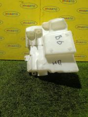 Бачок стеклоомывателя Volkswagen Passat