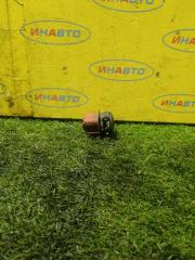 Запчасть кронштейн крепления радиатора Mercedes-Benz GLC-class