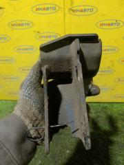 Кронштейн КПП задний Carisma 2005 1.6