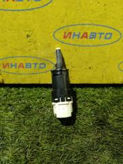 Запчасть датчик включения стоп-сигнала (лягушка) Renault Logan 2015