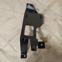 Фото запчасти кронштейн кабины Chery Tiggo 7 Pro Max 2024 контрактная запчасть Запчасть кронштейн кабины Chery Tiggo 7 Pro Max 2024