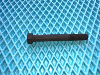 Болт с шестигранной головкой