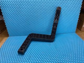 Крепление солнцезащитного козырька левое HOWO T5G