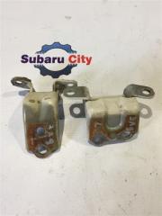 Петли двери задние левые Subaru Legacy 2003-2007 контрактная Петли двери задние левые Subaru Legacy 2003-2007