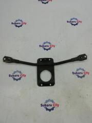Распорка нижняя передняя Subaru Legacy