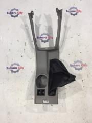 Консоль вокруг ручника Subaru Forester 2003