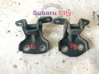 Петли двери задние левые Subaru Forester 1997 контрактная Петли двери задние левые Subaru Forester 1997