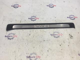 Накладка на порог салона передняя левая Subaru Legacy 2004